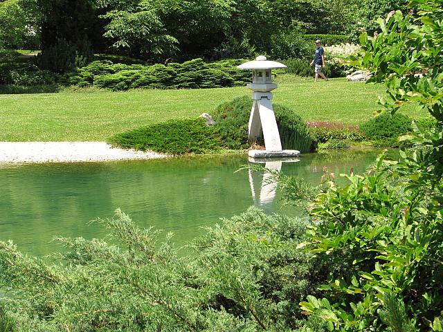 201107 1194
