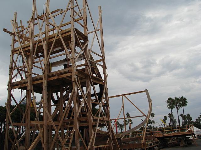 201109 317