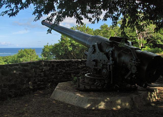 WWII U.S. Naval gun site