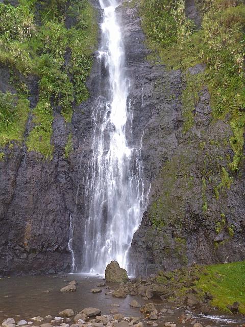 Bottom of Fautaua Waterfall