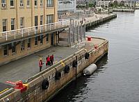 201107 203